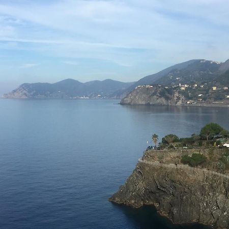 Vandiris Hotel Riomaggiore Exterior photo